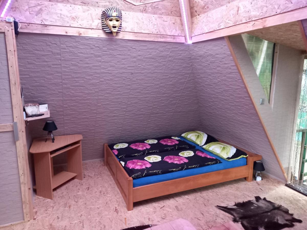 Pyramid Villa วิโซโค ภายนอก รูปภาพ